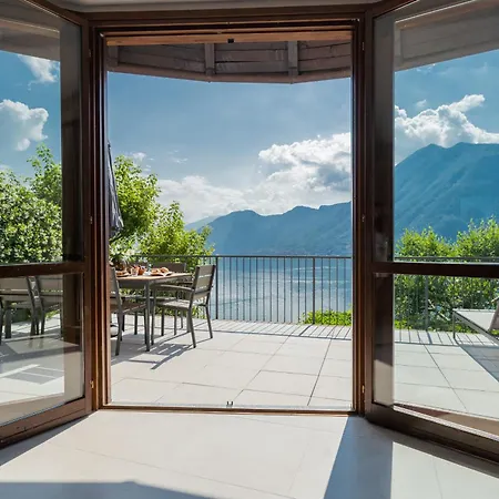 Castello With Jacuzzi&priceless View By Rentallcomo Argegno