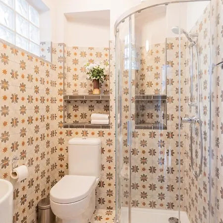 Castello With Jacuzzi & Priceless View By Rent آرجينيو